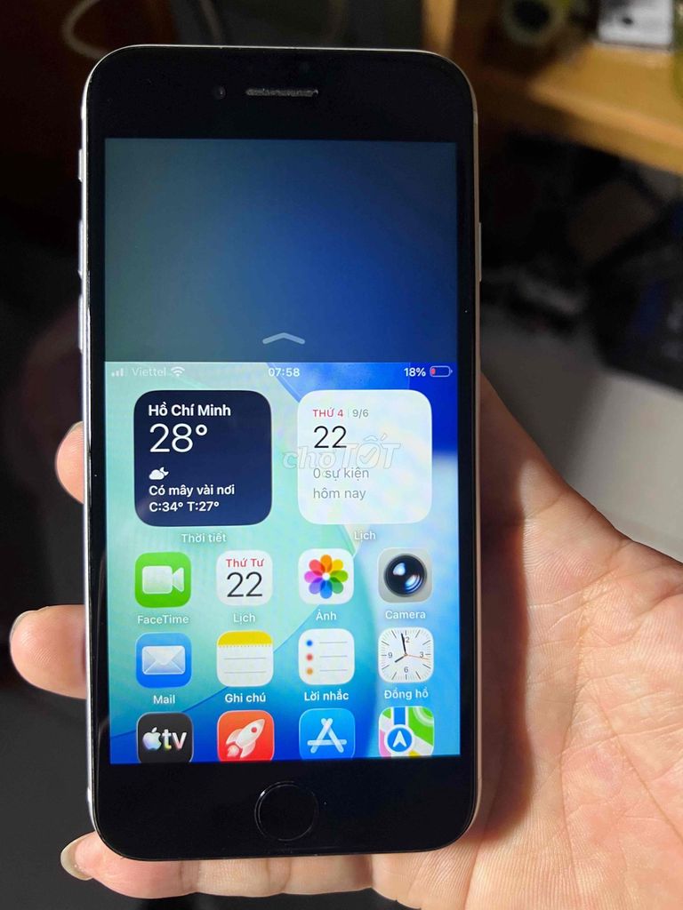Apple iPhone SE 2 64GB Trắng. Mua bán Điện thoại tại Huyện Châu Đức Bà Rịa - Vũng Tàu được đăng bởi van chau hình 1