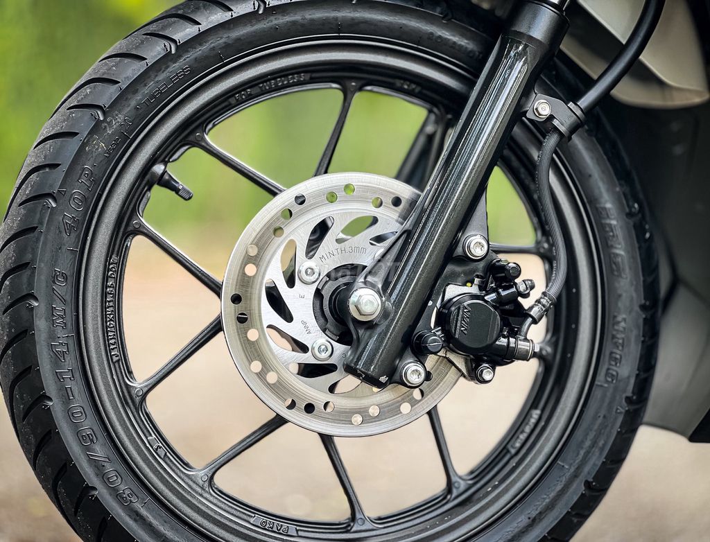 Vario 150cc 2017 odo lướt 3.400km zin chính chủ. Mua bán Xe máy tại Quận 7 Tp Hồ Chí Minh được đăng bởi Lê Văn Đạt hình 9