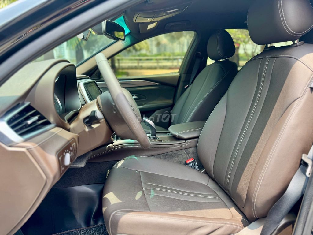 VinFast Lux A Base 2022 - Màu đen - 2v2km. Mua bán Ô tô tại Thành phố Thủ Đức Tp Hồ Chí Minh được đăng bởi OTOCITY hình 9