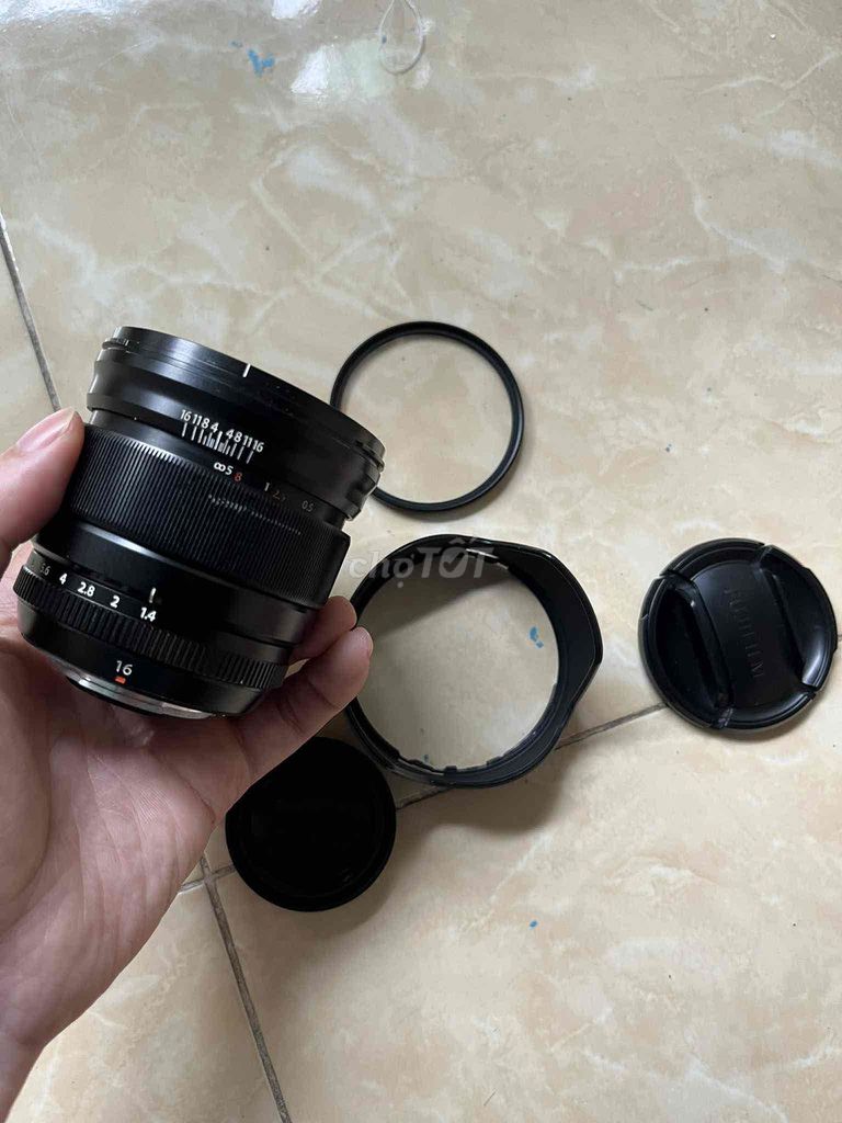 Ống kính Fujifilm XF 16mm F1.4 Đen. Mua bán Máy ảnh, Máy quay tại Quận 4 Tp Hồ Chí Minh được đăng bởi Huy Tan hình 1