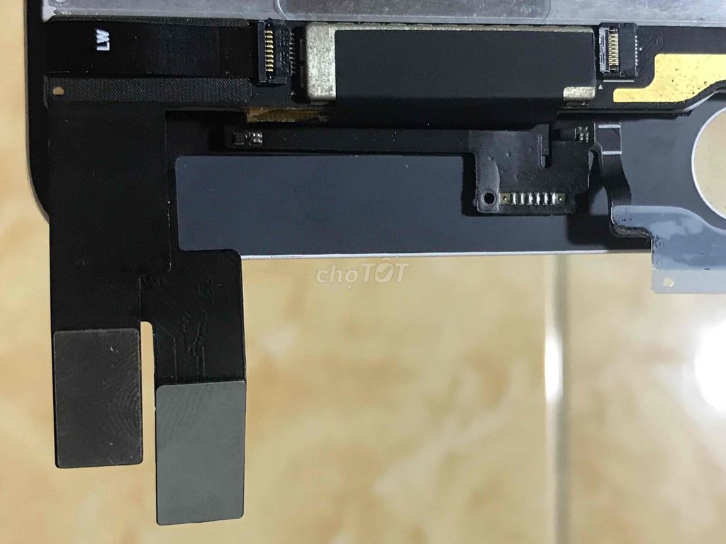 Bán màn hình iPad Mini 4 linh kiện (hư cáp). Mua bán Máy tính bảng tại Quận Gò Vấp Tp Hồ Chí Minh được đăng bởi Lan hình 4