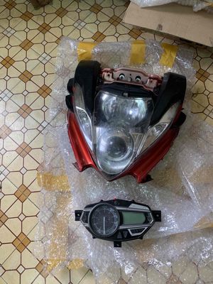 đồng hồ và pha đèn no5 zin