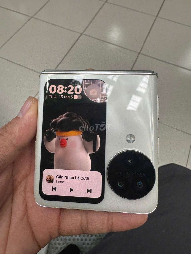 Oppo Find N3 Flip Trắng. Mua bán Điện thoại tại Quận 12 Tp Hồ Chí Minh được đăng bởi Nam hình 1