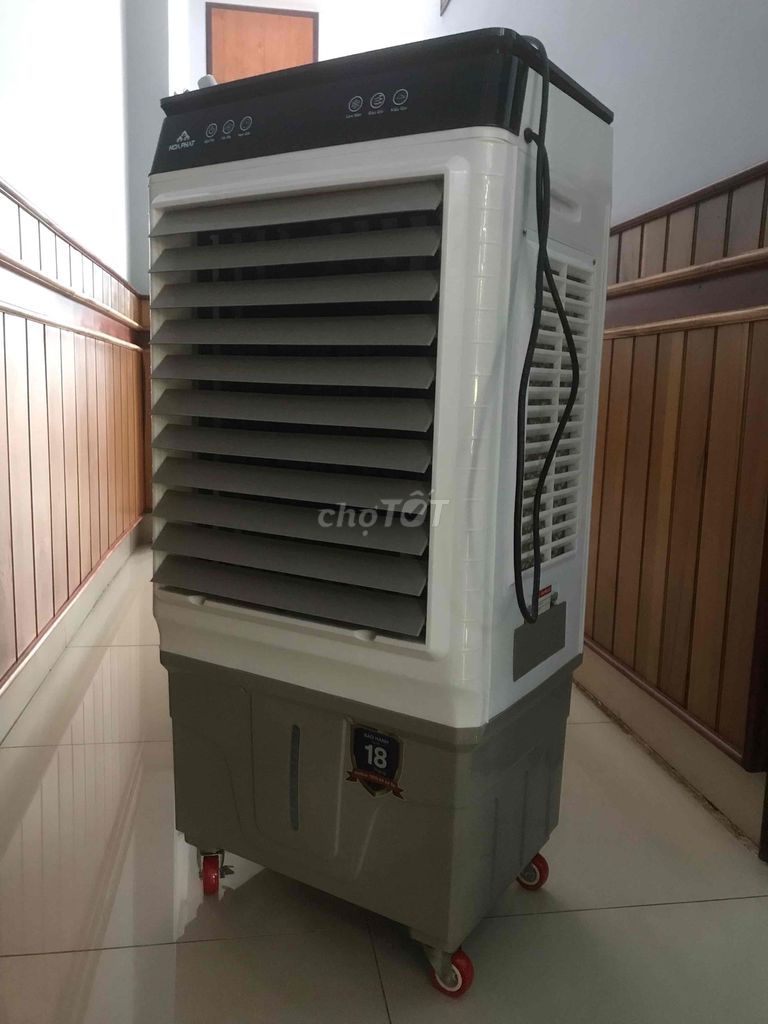 Quạt hơi nước Hòa Phát Trắng Xám. Mua bán Quạt tại Thành phố Buôn Ma Thuột Đắk Lắk được đăng bởi Trương văn hiệp hình 1