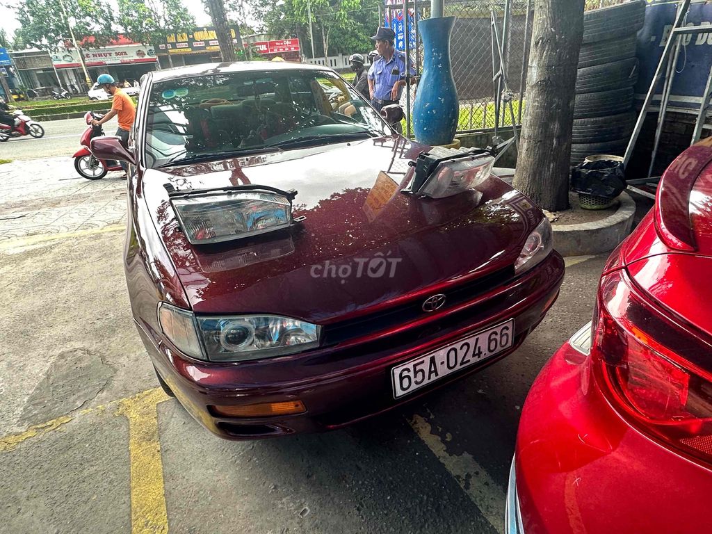 Toyota Camry 1993 - 350000 km