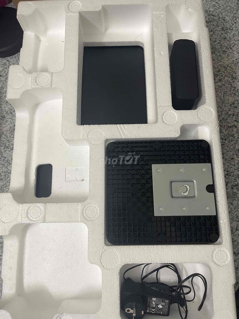 Màn LG 27 Inch 100Hz Chip Amd