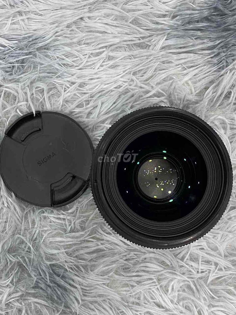 Ống kính Sigma 35mm F1.4 DG Đen. Mua bán Máy ảnh, Máy quay tại Quận 5 Tp Hồ Chí Minh được đăng bởi Phan Thế Phong  hình 1