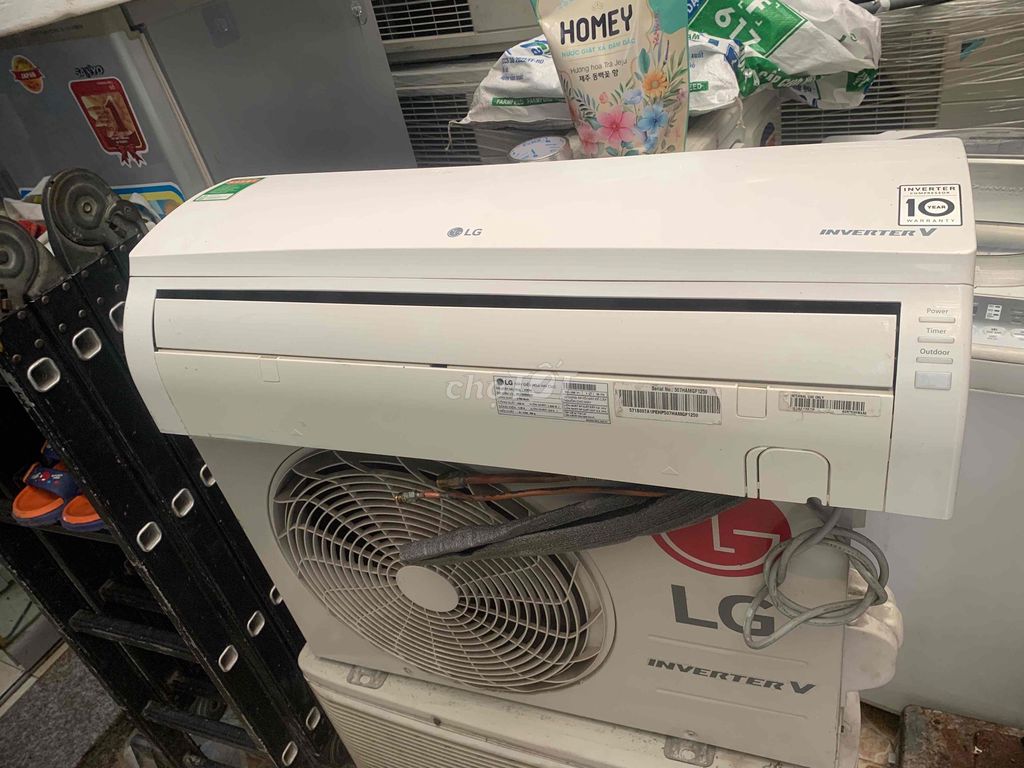 Điều hòa LG Inverter V 9000 BTU. Mua bán Máy lạnh, điều hoà tại Quận Lê Chân Hải Phòng được đăng bởi công vinh hình 1