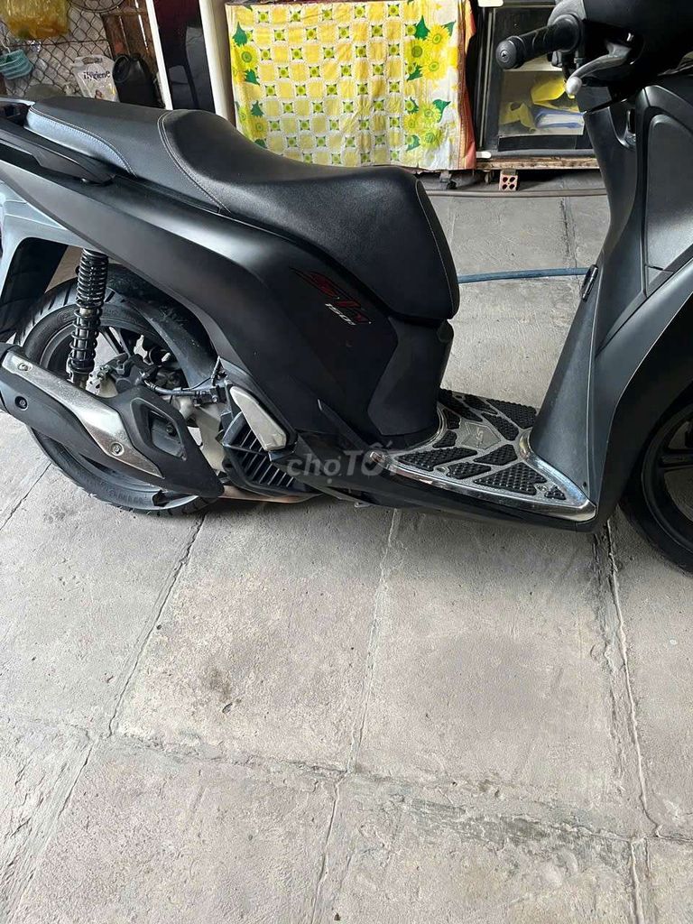Nhà có việc cần bán gấp chiếc xe SH 150 nữ chạy. Mua bán Xe máy tại Huyện Củ Chi Tp Hồ Chí Minh được đăng bởi Manhphi Ho hình 4