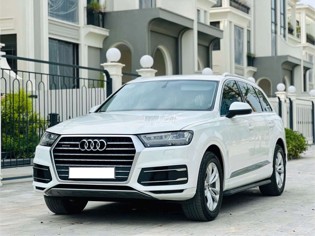 Audi Q7 2018 Trắng 60000 miles. Mua bán Ô tô tại Quận Bắc Từ Liêm Hà Nội được đăng bởi Phạm Bá Hướng hình 2