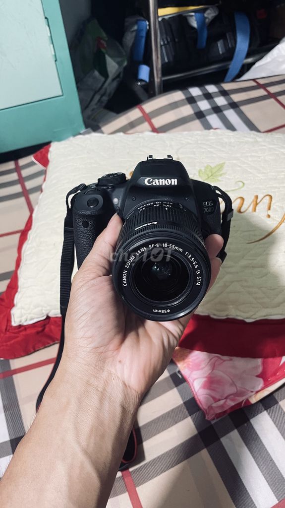 Máy ảnh Canon 700D Đen. Mua bán Máy ảnh, Máy quay tại Quận 7 Tp Hồ Chí Minh được đăng bởi Shopp2Hand hình 1