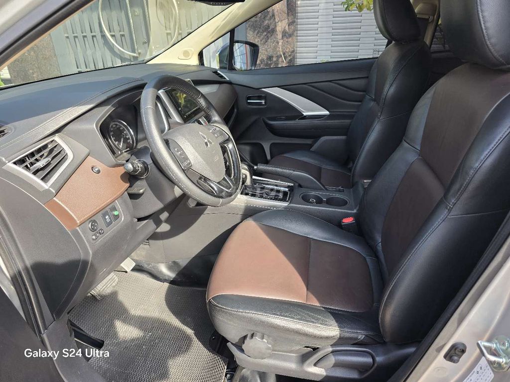 Mitsubishi Xpander Cross 2020 Bạc. Mua bán Ô tô tại Quận Bình Tân Tp Hồ Chí Minh được đăng bởi Trần quang thiện  hình 11