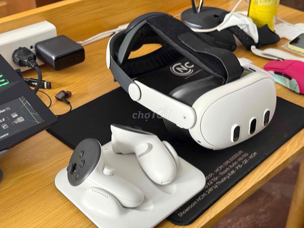 Kính thực tế ảo Meta Quest 3 128G Trắng 99%. Mua bán Thiết bị chơi game tại Quận 10 Tp Hồ Chí Minh được đăng bởi Khoa Nguyễn  hình 1