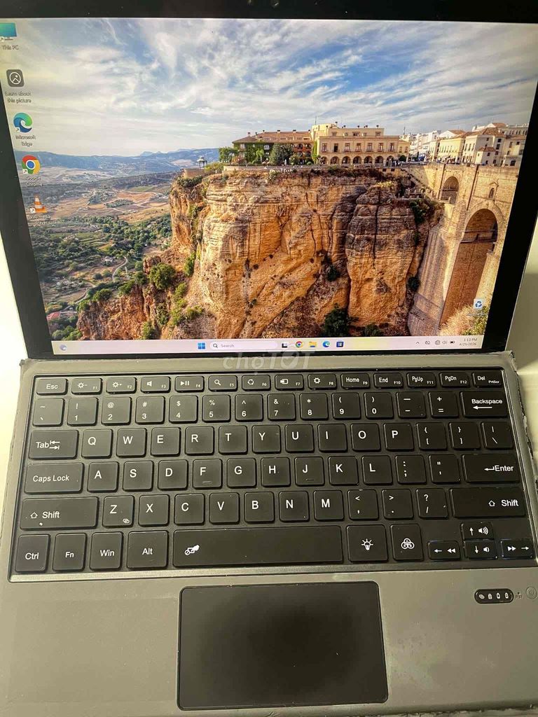 Microsoft Surface Pro 4 i5 4GB/128GB. Mua bán Laptop tại Quận 12 Tp Hồ Chí Minh được đăng bởi LE VAN TOAN hình 1