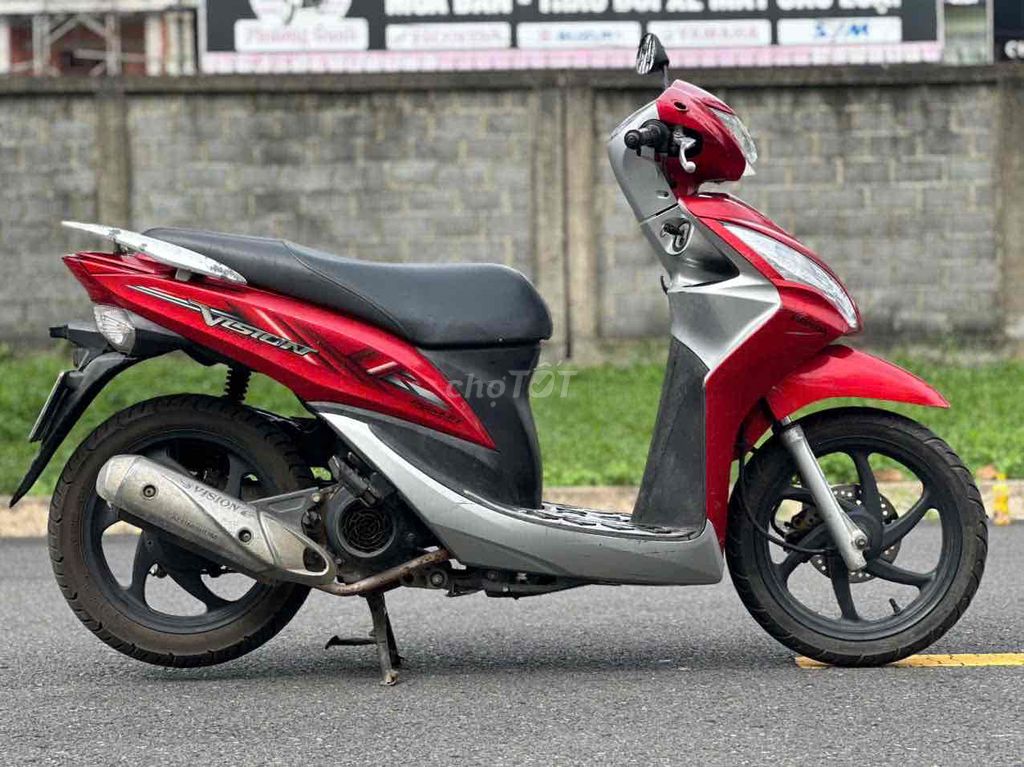 Vision 2013. Mua bán Xe máy tại Huyện Trảng Bom Đồng Nai được đăng bởi u kiều hình 8