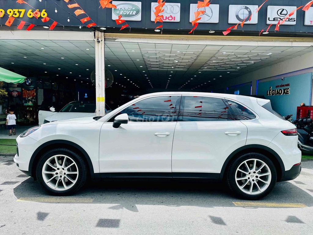 Porsche Cayenne Cayenne  Model 2022. Mua bán Ô tô tại Quận 8 Tp Hồ Chí Minh được đăng bởi Hồng Phúc hình 7