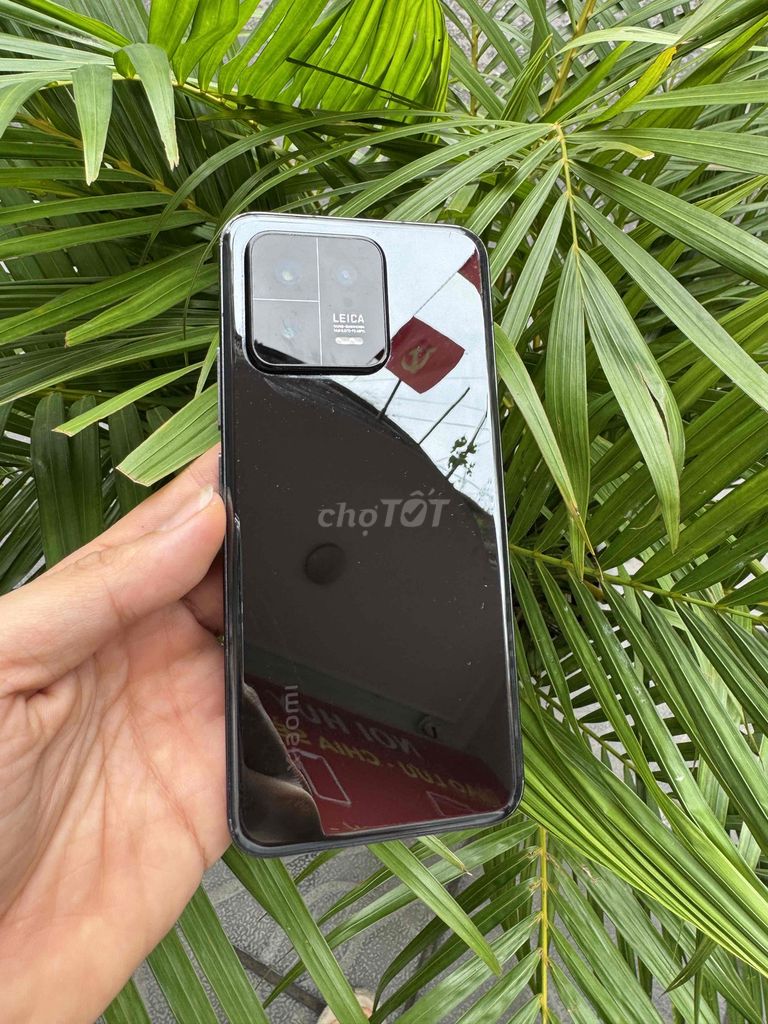 Xiaomi 13 12/256GB Đen zin áp CÓ COD - GÓP. Mua bán Điện thoại tại Quận Hoàng Mai Hà Nội được đăng bởi Gia Vinh hình 1