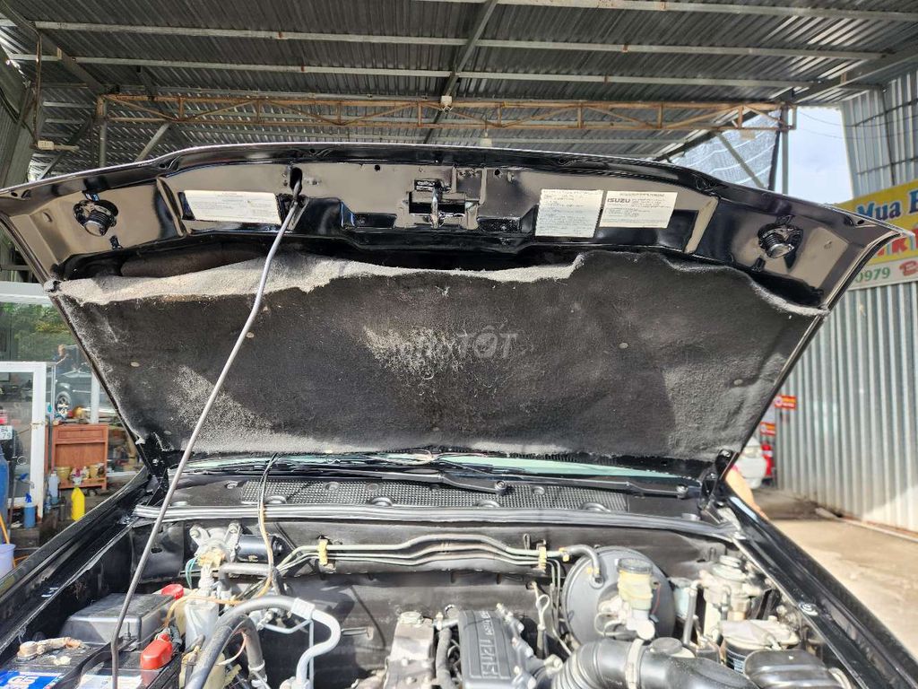 Isuzu Hi.Lander 2004 Số sàn Đen. Mua bán Ô tô tại Huyện Chợ Gạo Tiền Giang được đăng bởi Trần Huỳnh ÔtÔ cũ Tiền Giang hình 16