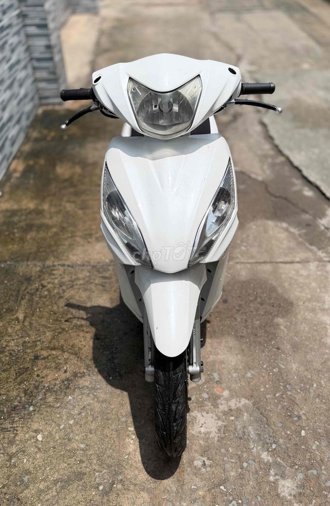 Honda Vision 2013 в хорошем ухоженном состоянии, тихий двигатель, номера Фуйен