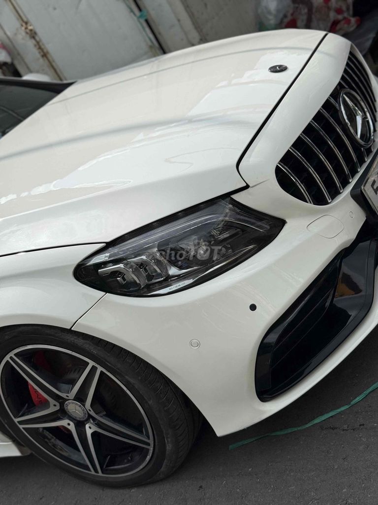Mercedes Benz C300 AMG - 6Vạn . model 2020. Mua bán Ô tô tại Quận 7 Tp Hồ Chí Minh được đăng bởi Thông Sport  hình 14