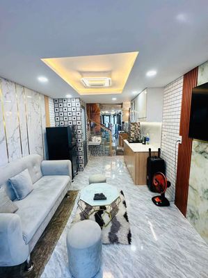 Аренда · 2 комн. · 21 м² · Quận 3, ул. Đường Hoàng Sa