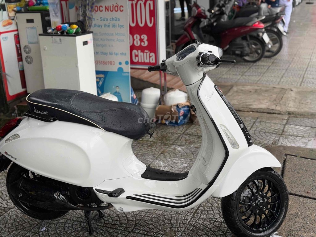 VESPA SPINT 2015 NỢ XẤU TRẢ TRƯỚC 10 ĐỒNG LẤY XE. Mua bán Xe máy tại Quận Liên Chiểu Đà Nẵng được đăng bởi Anh po hình 2