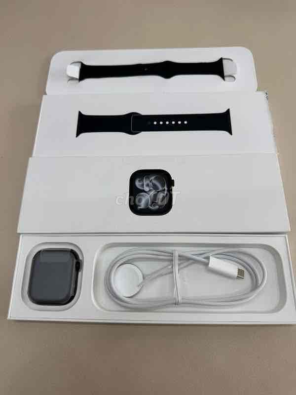 Apple Watch Series 11/46 Đen Mới 100% fullbox. Mua bán Thiết bị đeo thông minh tại Quận Tân Bình Tp Hồ Chí Minh được đăng bởi Shop Trung Văn Apple Watch hình 1