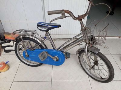 Bán xe đạp trẻ em..giá 200k