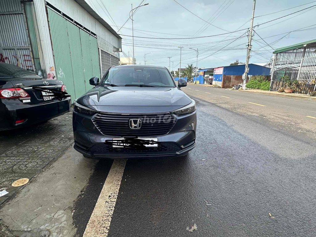 Honda HR-V 2023 G - 20000 km xe zin 100%. Mua bán Ô tô tại Huyện Đức Trọng Lâm Đồng được đăng bởi thảo nguyễn hình 3