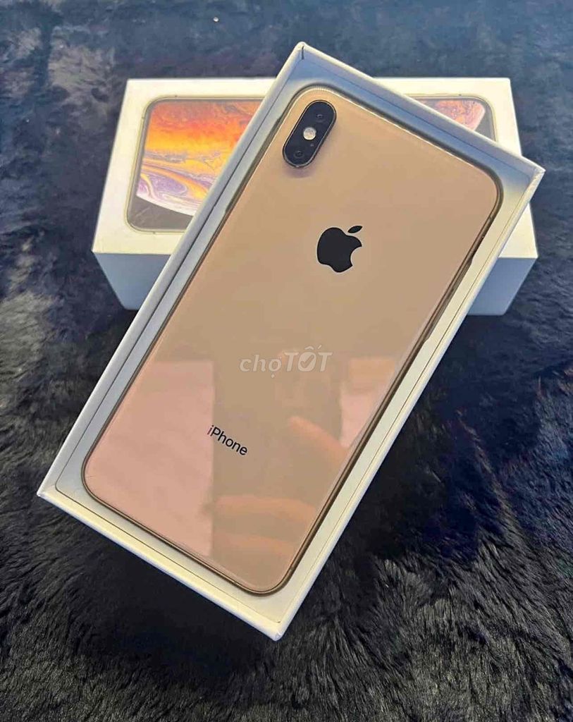 Cần bán IPhone Xsmax 64G Qtế icloud chính chủ đẹp