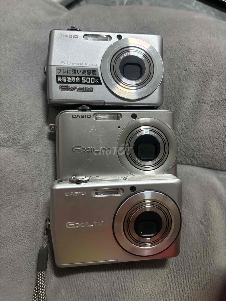 3 Máy ảnh Casio Exilim. Mua bán Máy ảnh, Máy quay tại Thành phố Thủ Đức Tp Hồ Chí Minh được đăng bởi NINI hình 1