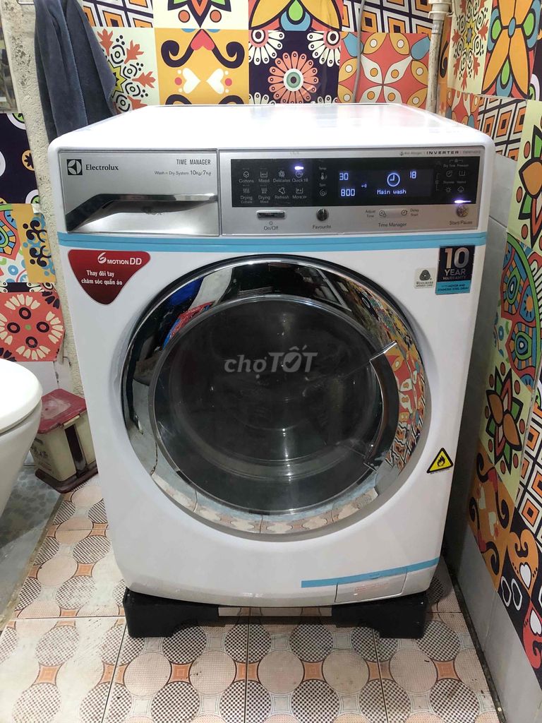 Em thanh lý máy giặt Electrolux 10kg giặt 7kg