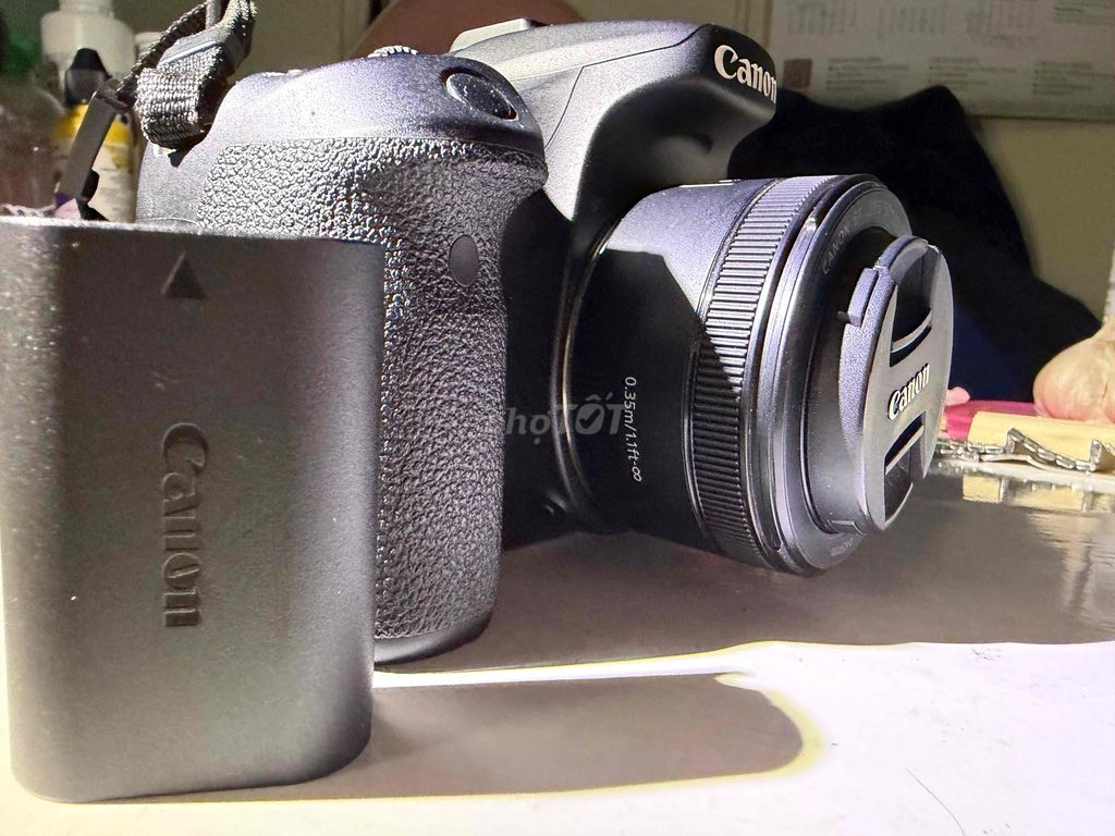Máy ảnh Canon 70D DSLR Đen kèm lens, thẻ nhớ, túi. Mua bán Máy ảnh, Máy quay tại Quận 1 Tp Hồ Chí Minh được đăng bởi MiYen Tran hình 1