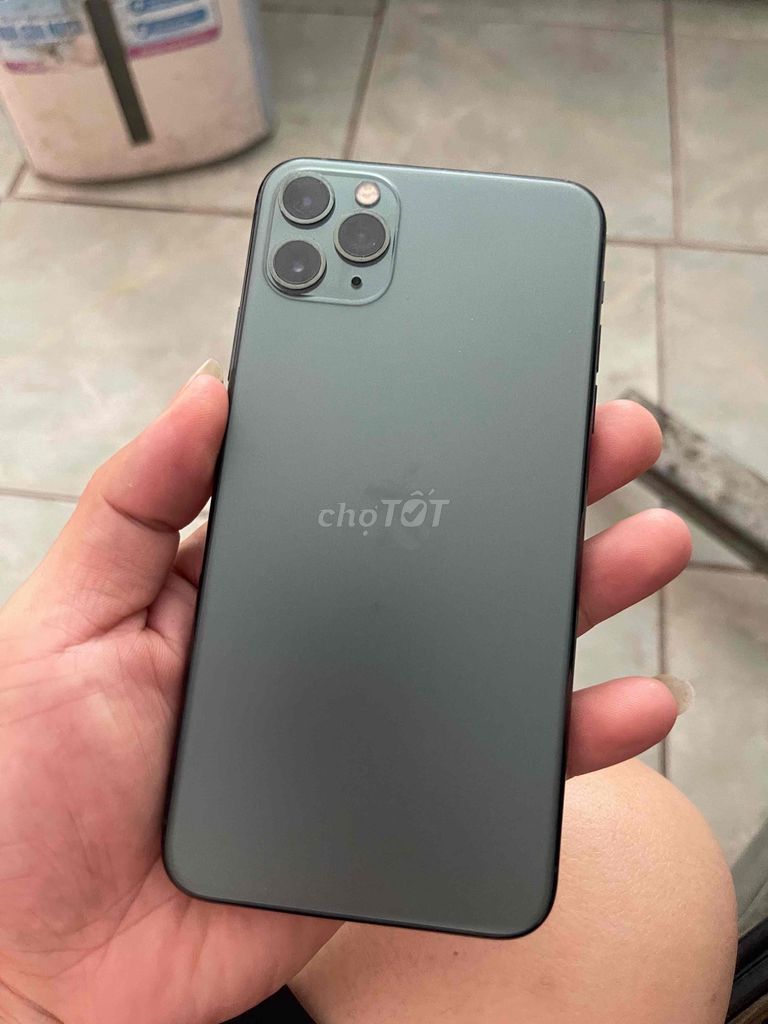 Apple iPhone 11 Pro Max 64GB Xám Đã sử dụng. Mua bán Điện thoại tại Thị xã Tân Uyên Bình Dương được đăng bởi truong hình 1