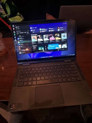 Laptop Lenovo Yoga slim 7 (2021) Ryzen 7