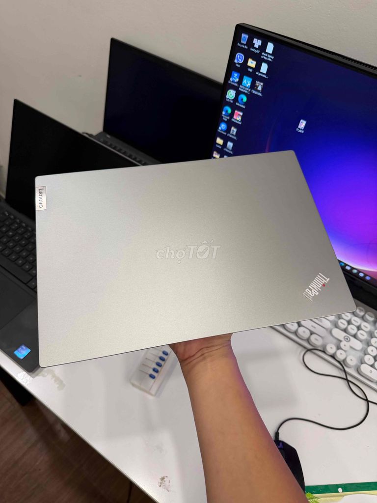 Thinkpad E14 Gen 3 I7 1255 16GB/512GB FHD keng 99%. Mua bán Laptop tại Quận Tân Bình Tp Hồ Chí Minh được đăng bởi ĐẶNG HOÀNG PHÚC hình 1