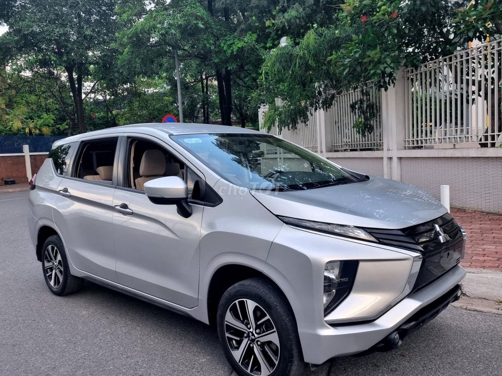 Mitsubishi Xpander 1.5 MT 2020 Xám bạc. Mua bán Ô tô tại Quận 12 Tp Hồ Chí Minh được đăng bởi Xuân Trường hình 1