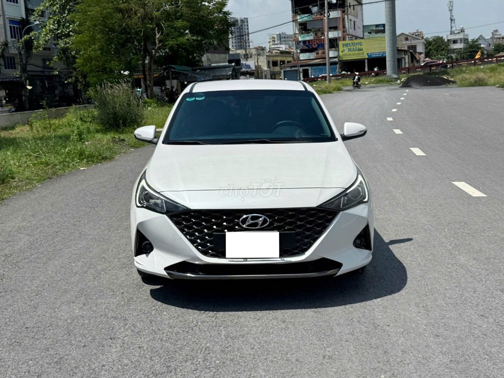 Hyundai Accent 2024 số tự động màu trắng. Mua bán Ô tô tại Quận Gò Vấp Tp Hồ Chí Minh được đăng bởi Thịnh 7951 hình 1