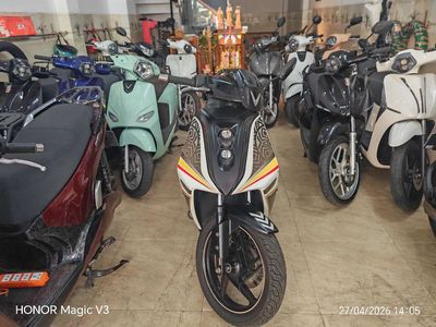 Theons 2023 Trắng Lên Pin 120ah