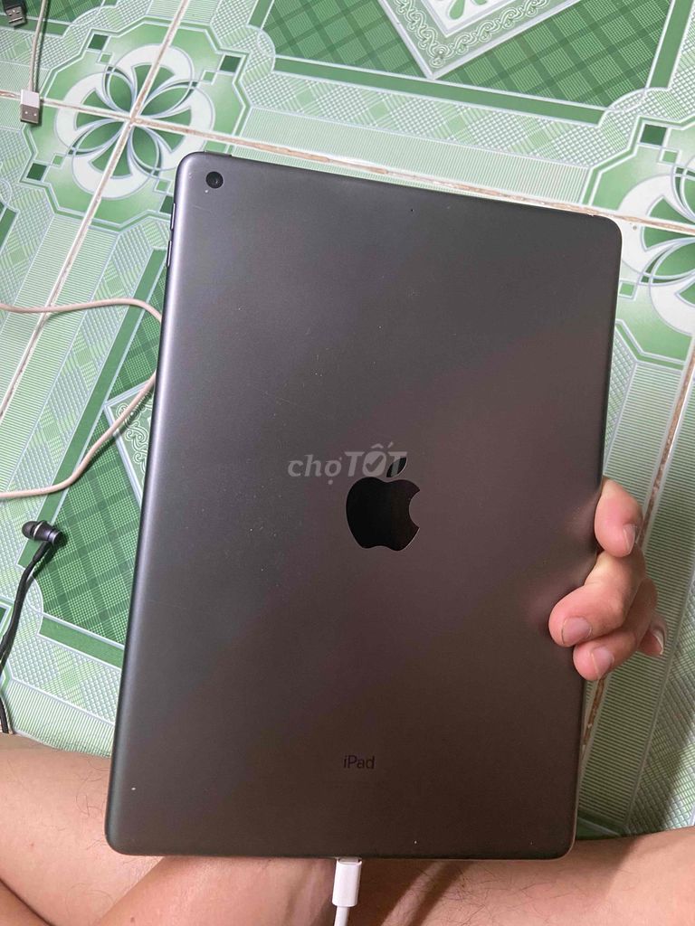 iPad Gen 9 64GB 10.2 inch 2021