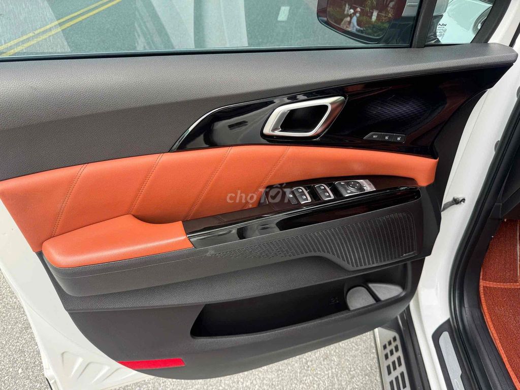 Kia Carnival Signature 2.2D 2022 màu trắng. Mua bán Ô tô tại Quận Cầu Giấy Hà Nội được đăng bởi Auto 6666 hình 17