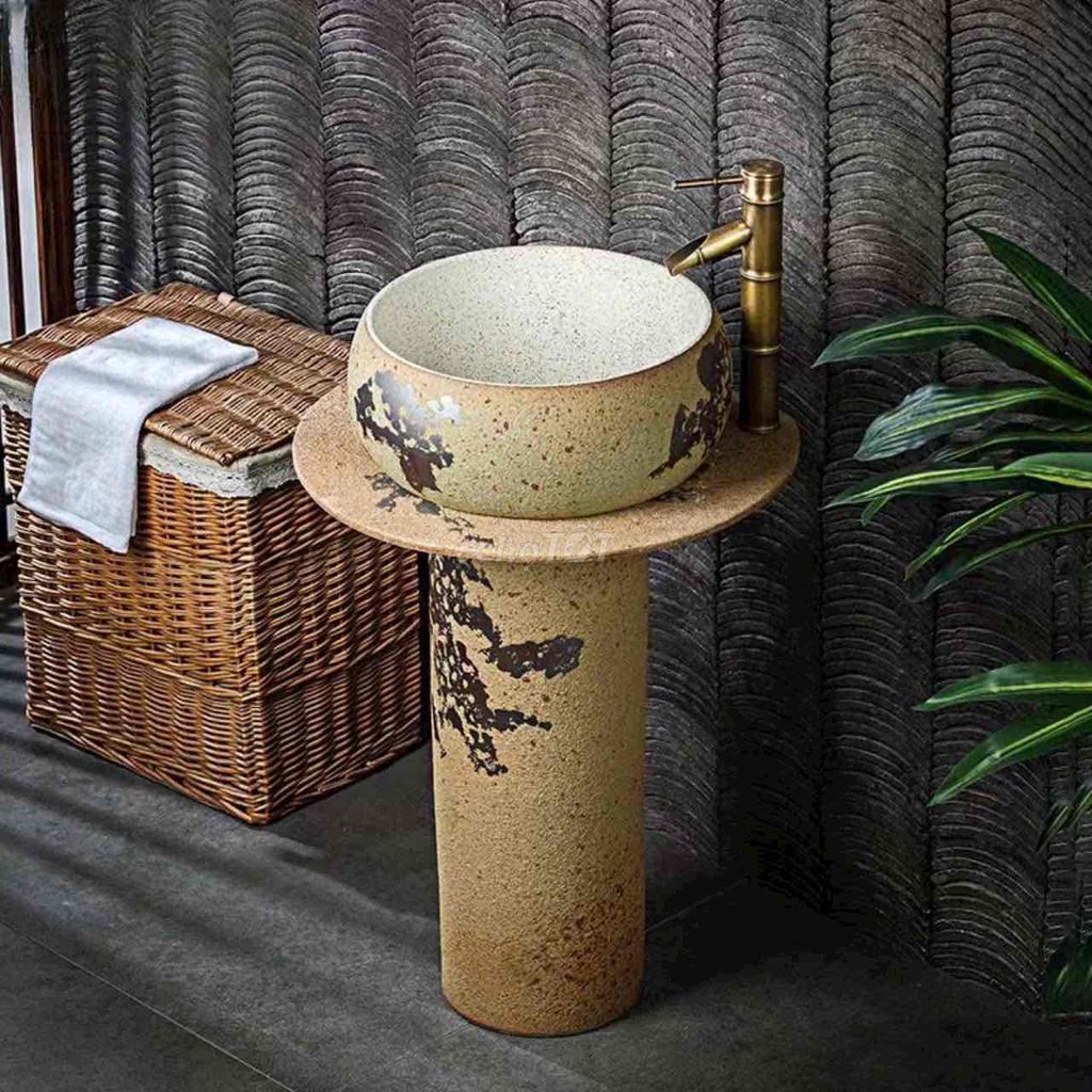 lavabo trụ