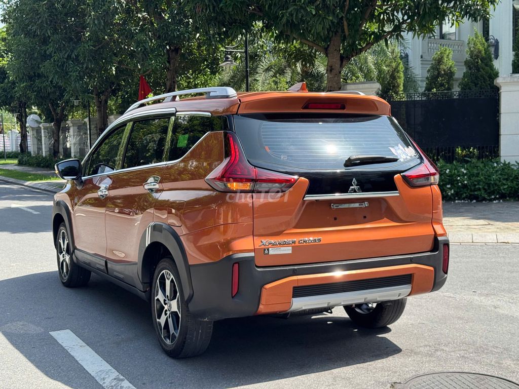 Mitsubishi Xpander Cross 2022 màu cam. Mua bán Ô tô tại Quận Long Biên Hà Nội được đăng bởi PHÚC LÂM  AUTO hình 19