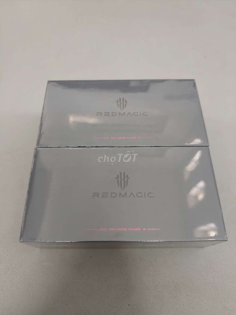 Red Magic 11S Pro chính hãng 16GB/512GB Mới. Mua bán Điện thoại tại Thành phố Dĩ An Bình Dương được đăng bởi Hiếu Mobile hình 1