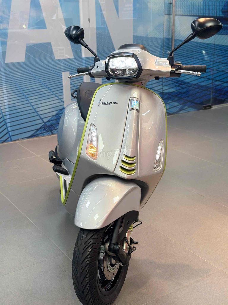 sprint gần 219 - bs sg - new 99%. Mua bán Xe máy tại Quận Bình Thạnh Tp Hồ Chí Minh được đăng bởi Vũ bá anh hình 5