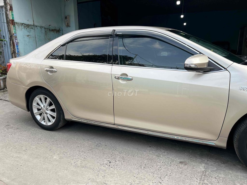Toyota Camry 2012 photo 4