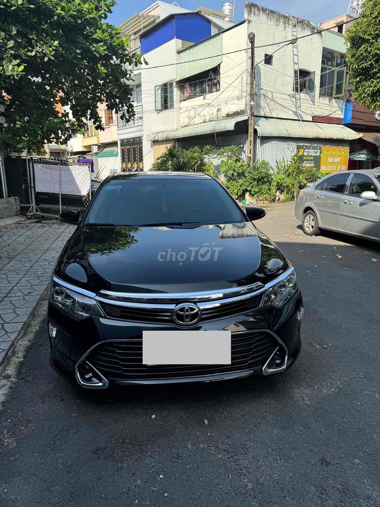 Toyota Camry 2018 2.0E - 121.000km