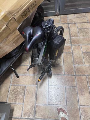 Xe đạp điện Samsung màu Xám. Mua bán Xe điện tại Thành phố Thủ Đức Tp Hồ Chí Minh được đăng bởi Thành 