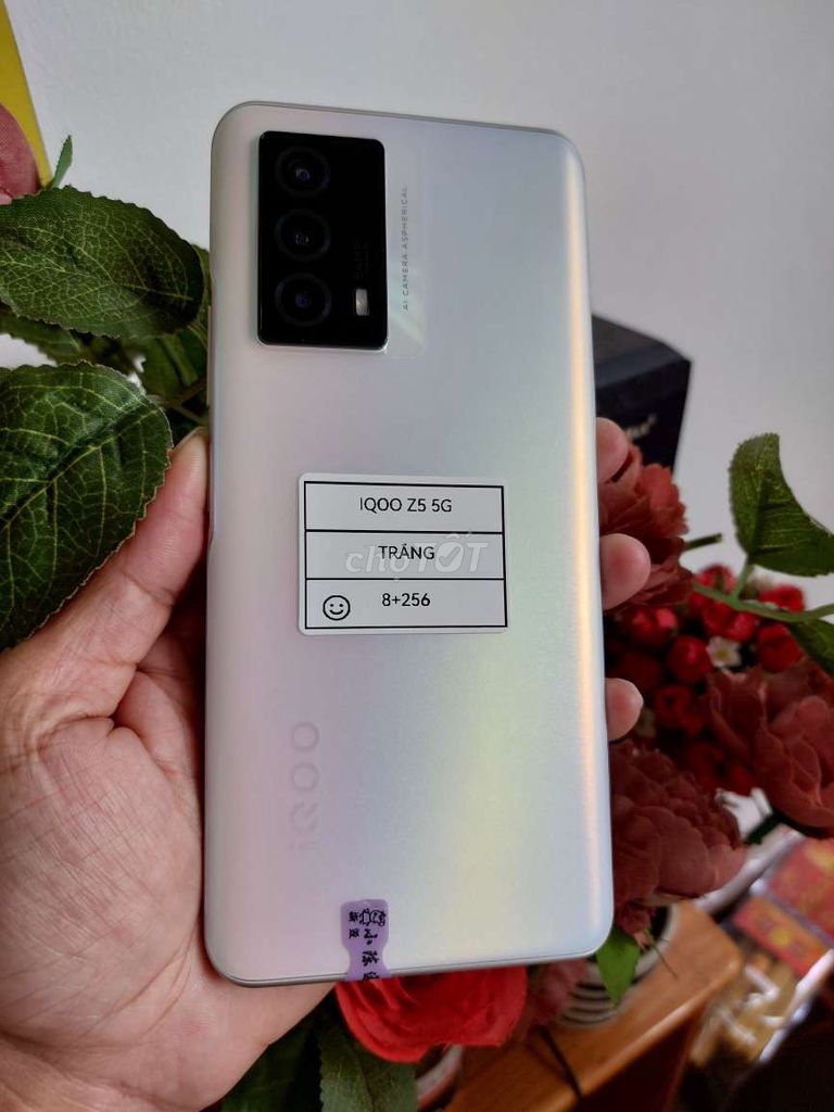 Vivo iQoo Z5 5G , Máy Bao Zin , Cấu Hình Mạnh .