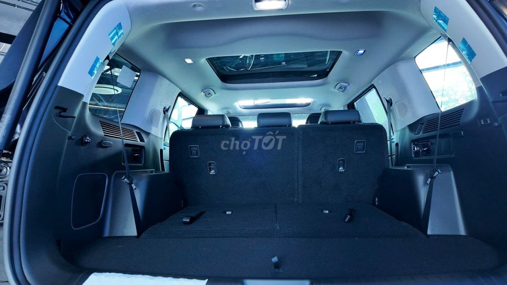 Hyundai Santa Fe 2025 Prestige 2.5L HTRAC - 0 km. Mua bán Ô tô tại Quận Hoàng Mai Hà Nội được đăng bởi Thắng Hyundai Đông Đô hình 8